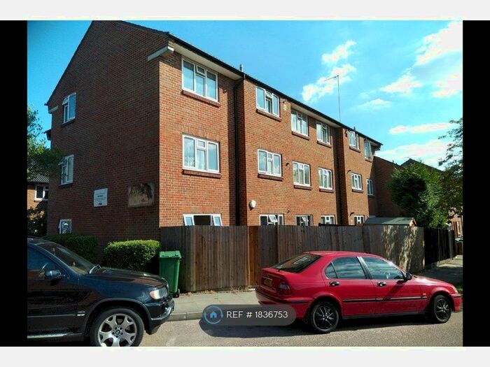2 Bedroom Flat To Rent In Wilson Drive, Wembley, HA9