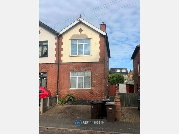 3 Bedroom Semi-Detached House To Rent In Kingsway, Ilkeston, DE7