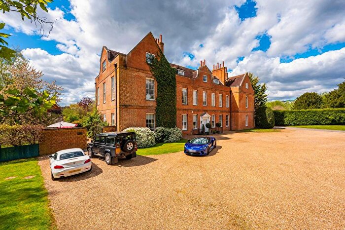 5 Bedroom Property For Sale In Henley Park, Cobbett Hill Road, Normandy, Guildford, Normandy, Guildford, GU3