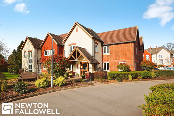 1 Bedroom Flat For Sale In North Road, Retford, DN22