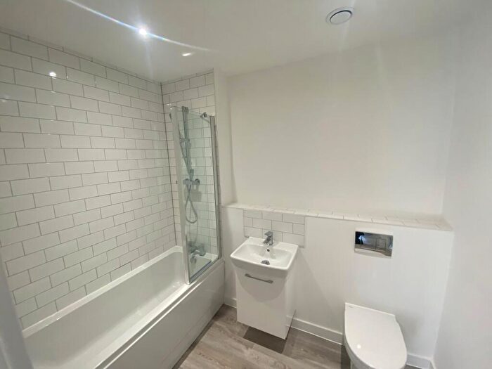 2 Bedroom Apartment For Sale In Belgrave Village, Birmingham, B12