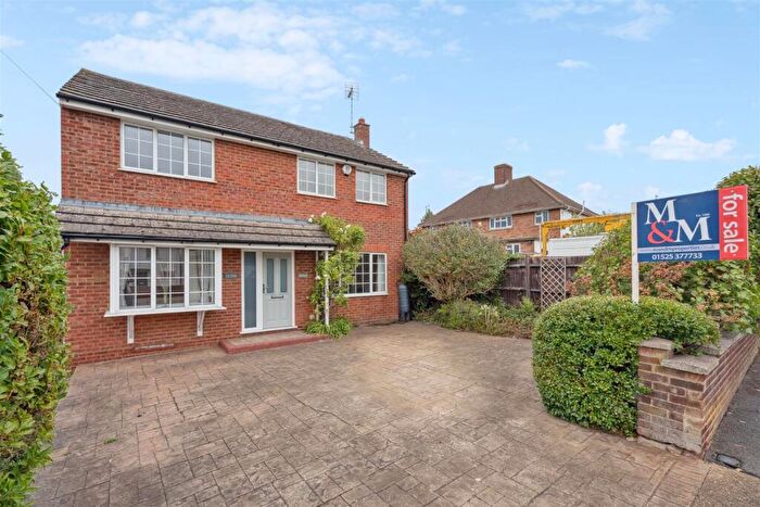 4 Bedroom Detached House For Sale In Leighton Buzzard, LU7