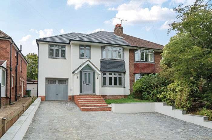 4 Bedroom Semi-Detached House For Sale In Glenfield Avenue, Southampton, Hampshire, SO18