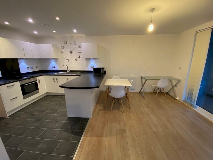2 Bedroom Apartment To Rent In Park Central, Mason Way, B15