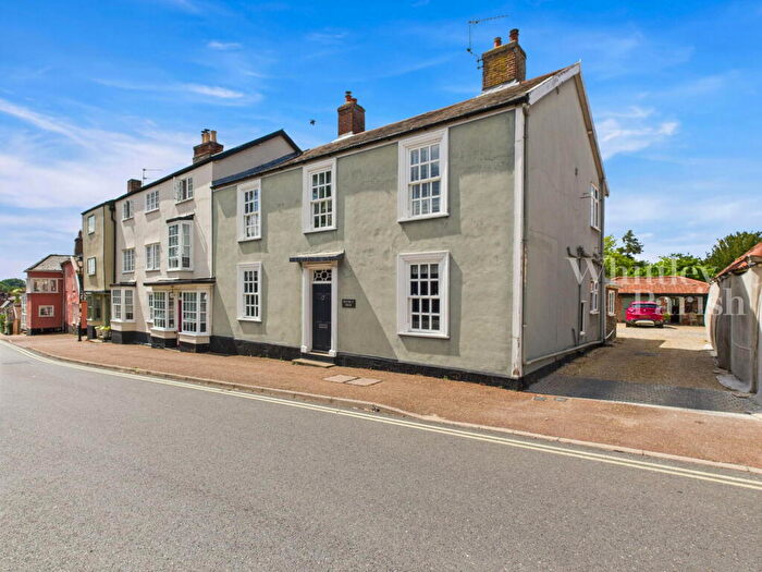 4 Bedroom Semi-Detached House For Sale In The Street, Botesdale, IP22