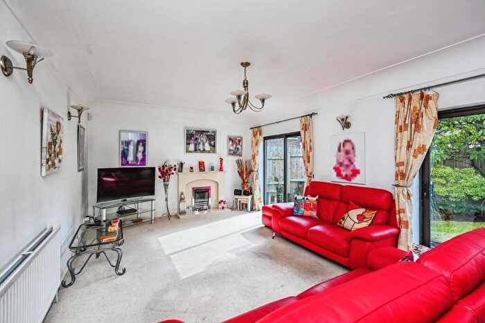 5 Bedroom Detached House For Sale In Sunrise Close, Grassendale, Liverpool, L19
