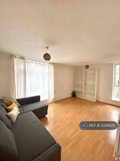 1 Bedroom Flat To Rent In Mullet Gardens, London, E2