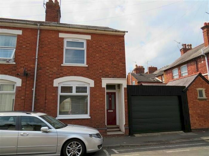 3 Bedroom Property To Rent In Gladstone Street, Kettering, NN16
