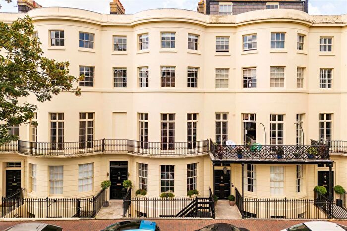 5 Bedroom Property For Sale In Liverpool Terrace, Worthing, BN11