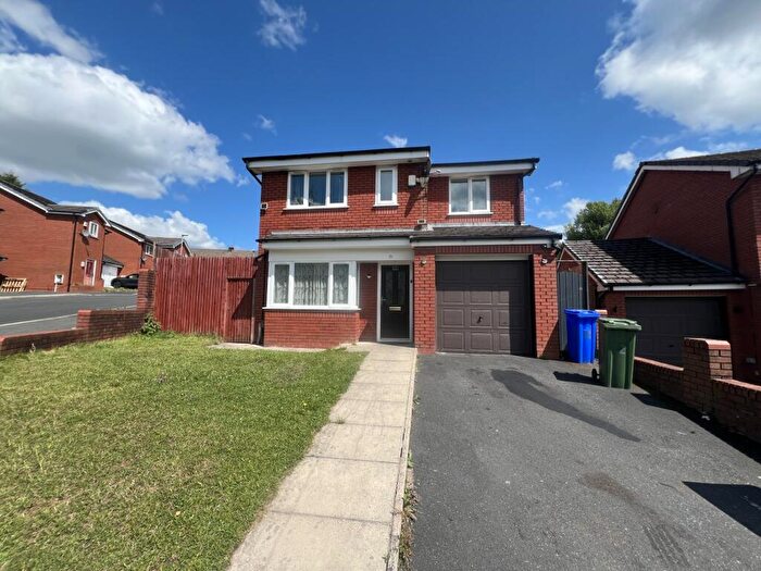 4 Bedroom Detached House To Rent In Kendal Court, Stalybridge, SK15
