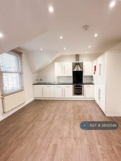 1 Bedroom Flat To Rent In Woodstock Road, Croydon, CR0