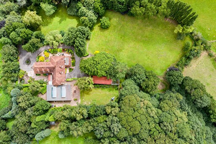 9 Bedroom Detached House For Sale In Iwade Road, Sittingbourne, ME9