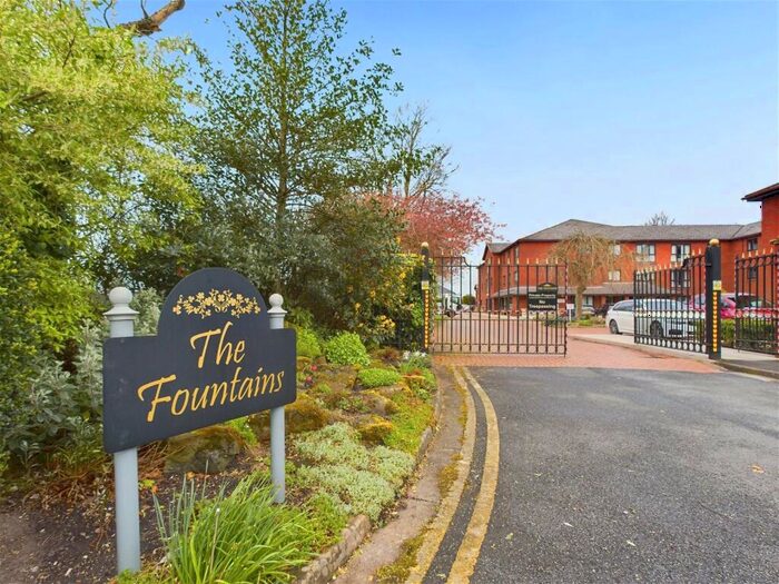 1 Bedroom Flat For Sale In The Fountains, Green Lane, Ormskirk, L39