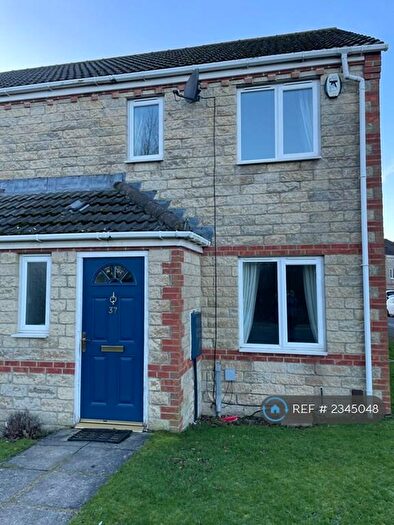 3 Bedroom Semi-Detached House To Rent In Ridgewood Close, Darlington, DL1