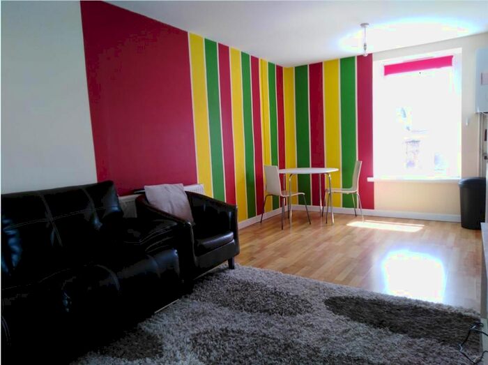 1 Bedroom Flat To Rent In Oxford Street, Swansea, SA1