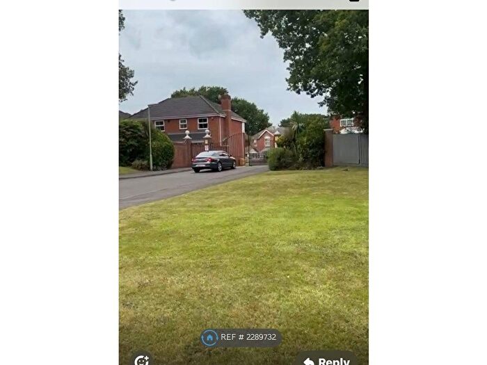 Studio To Rent In Heathside Park, Camberley, GU15