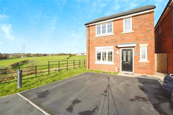 3 Bedroom Detached House For Sale In Rushey View Avenue, Shaw, Oldham, Greater Manchester, OL2