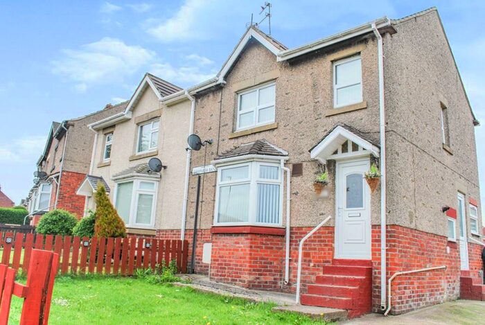 3 Bedroom Semi-Detached House To Rent In Sheepwash Bank, Choppington, Northumberland, NE62