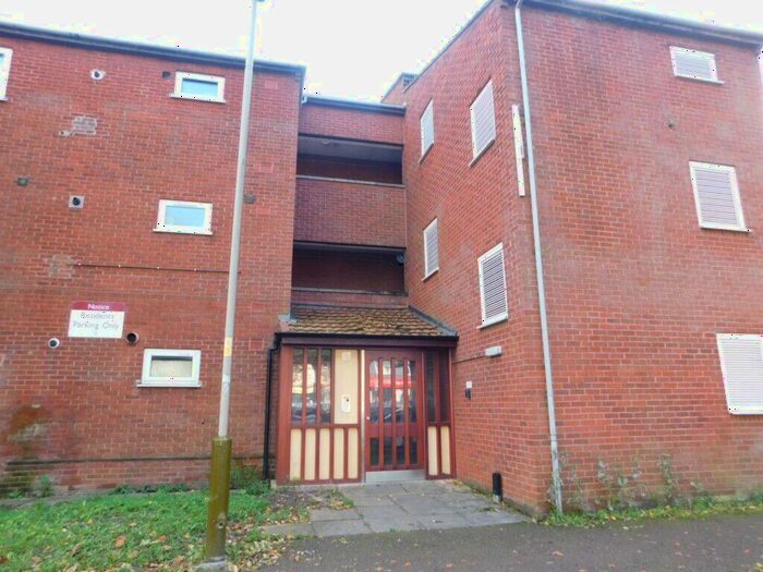 1 Bedroom Ground Maisonette To Rent In Norfolk Walk, Leicester, LE3