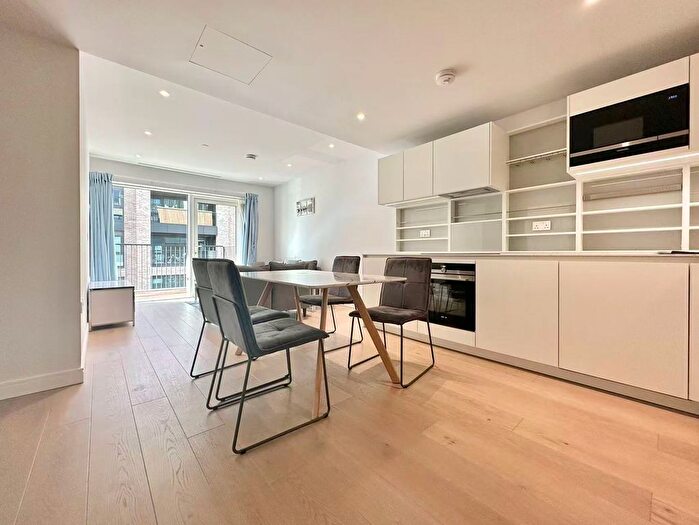 1 Bedroom Flat To Rent In Lockgate Road, London, SW6