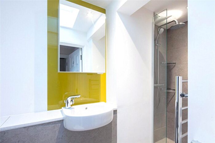 1 Bedroom Apartment To Rent In Charlotte Street, City Centre, BS1
