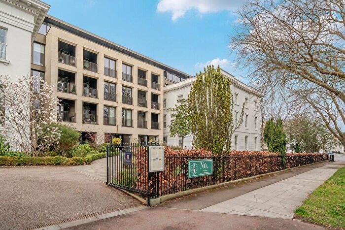 2 Bedroom Retirement Property For Sale In Bayshill Road, Cheltenham, Gloucestershire, GL50