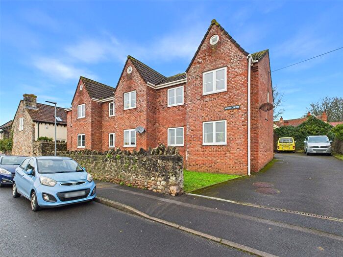 2 Bedroom Flat For Sale In Penn Way, Axbridge, Somerset, BS26