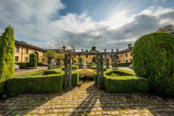 2 Bedroom Property To Rent In Trentham Court, Park Drive, Stoke-on-Trent, Staffordshire, ST4