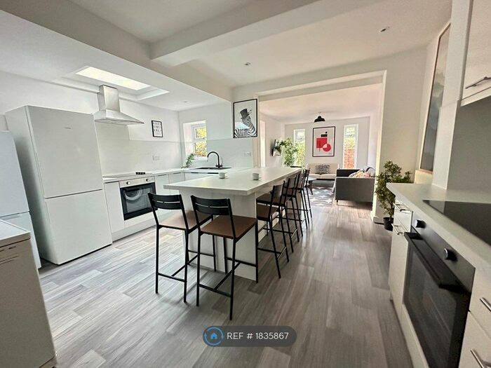 7 Bedroom Terraced House To Rent In Danes Road, Exeter, EX4