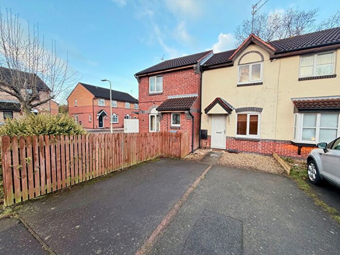 2 Bedroom Terraced House To Rent In Bond Close, Loughborough, LE11