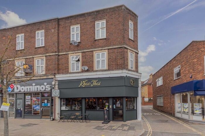 1 Bedroom Flat To Rent In Heath Road, Twickenham, TW1