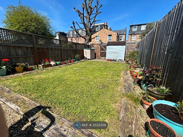 1 Bedroom Maisonette To Rent In Clarence Road, London, SW19