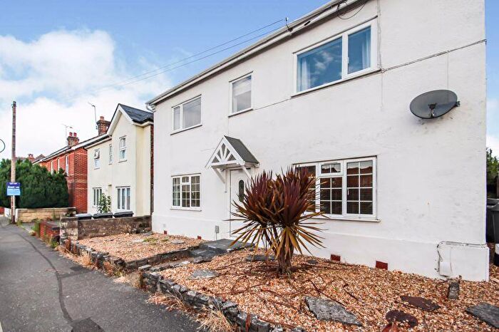 2 Bedroom Property To Rent In Two Bedroom Student Apartmnet, BH9