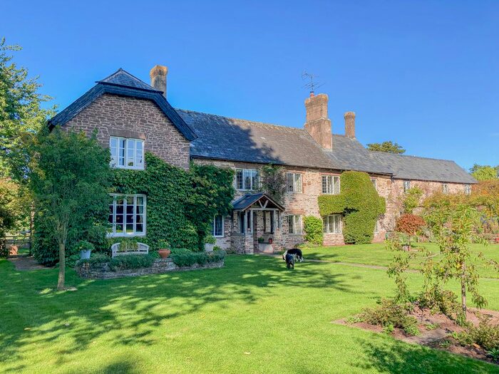 8 Bedroom Farmhouse For Sale In Llangarron, Ross-On-Wye, HR9