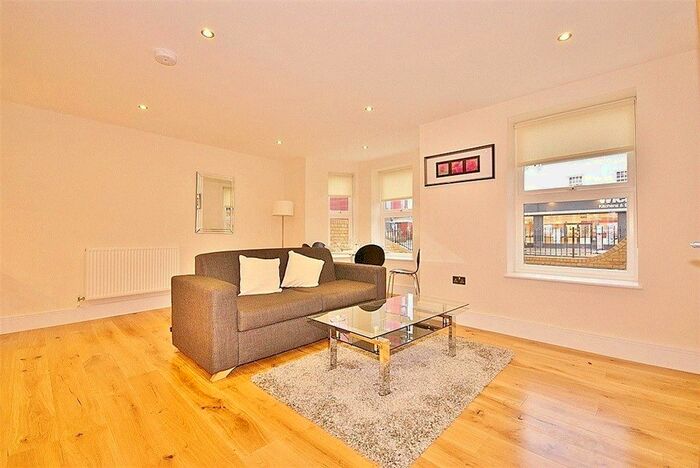 1 Bedroom Flat To Rent In Chiswick High Road, London, W4