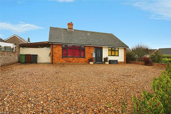 2 Bedroom Bungalow For Sale In Sheffield Road, Wymondham, Norfolk, NR18