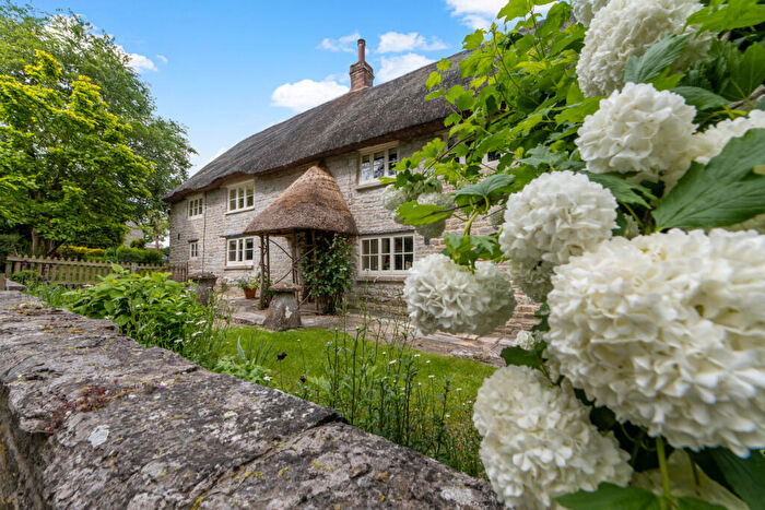 4 Bedroom Detached House For Sale In South Barrow, Somerset, BA22