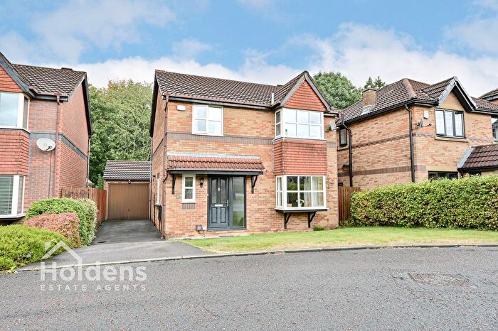 4 Bedroom Detached House For Sale In Glencourse Drive, Fulwood, PR2