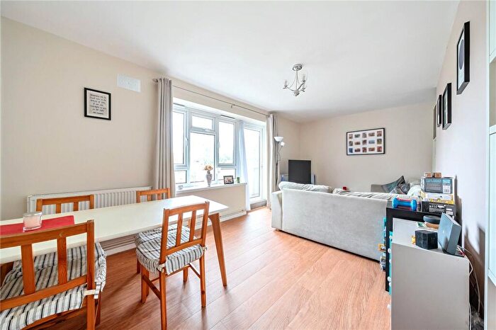 2 Bedroom Apartment For Sale In Baizdon Road, Blackheath, London, SE3