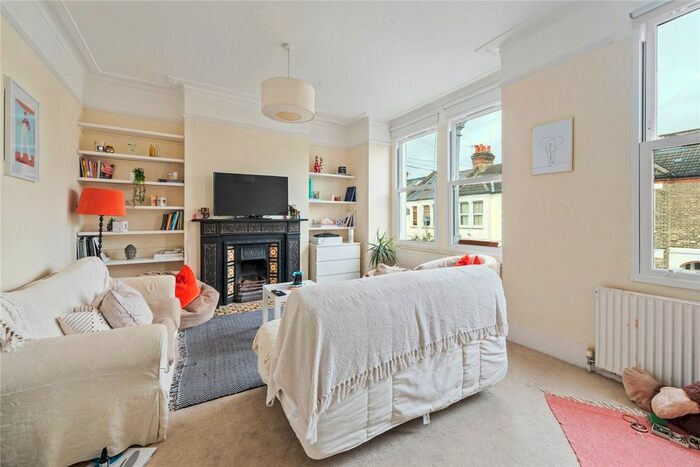 2 Bedroom Maisonette To Rent In Loubet Street, Tooting Broadway, London, SW17