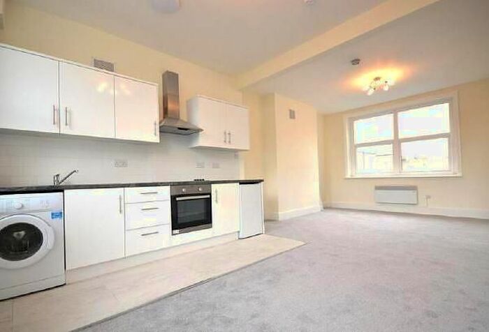 Studio To Rent In Allitsen Road, London, NW8
