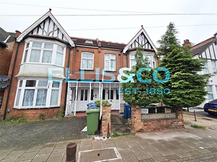 1 Bedroom Flat To Rent In Hindes Road, Harrow, HA1