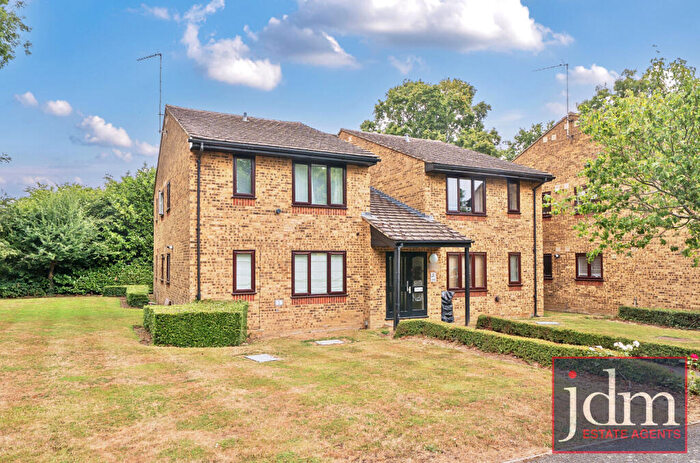 1 Bedroom Apartment To Rent In York Rise, Orpington, BR6