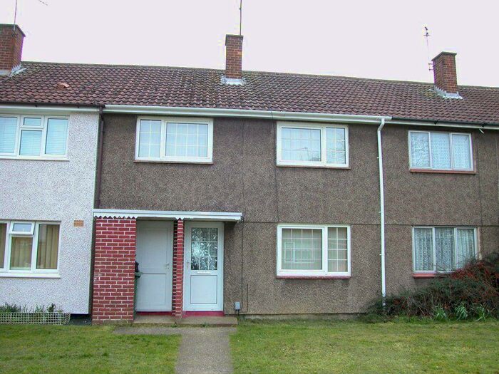 3 Bedroom House To Rent In Beanfield Avenue, NN18