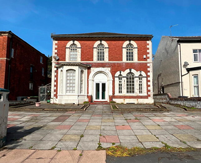 5 Bedroom Detached House For Sale In Manchester Road, Southport, PR9