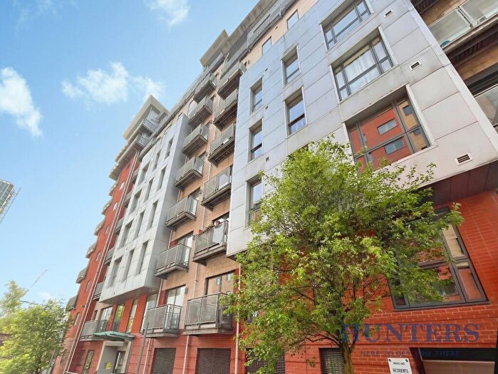 2 Bedroom House To Rent In Melia House, Lord Street, Manchester, M4