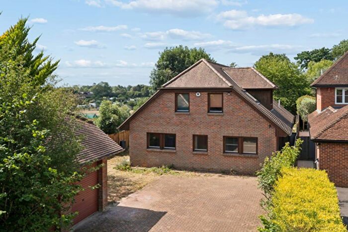 5 Bedroom Chalet For Sale In Bottrells Lane, Chalfont St Giles, HP8