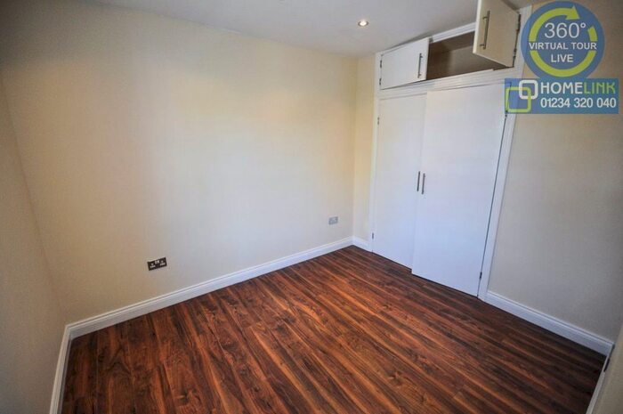 2 Bedroom Flat To Rent In Cauldwell Street, Bedford, MK42