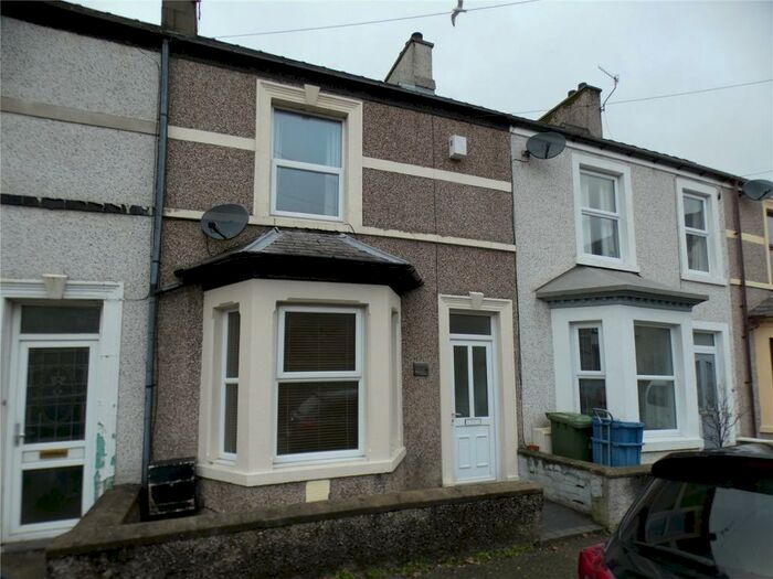 2 Bedroom Terraced House To Rent In Gelert Street, Caernarfon, Gwynedd, LL55