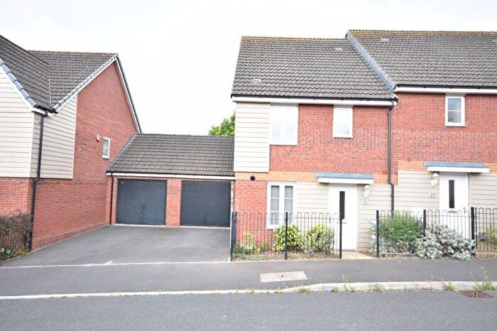3 Bedroom Detached House To Rent In Albatross Road, Exeter, EX2
